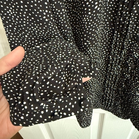 Torrid Georgette Pintuck Button-Front Blouse Top Shirt Black White Polka Dot L - Picture 6 of 8